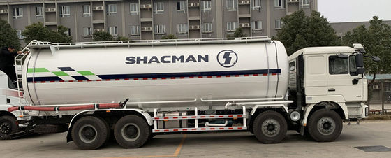 Shaanxi Shacman Camioni per scopi speciali Camion per il trasporto di cemento secco a sfera 8 velocità