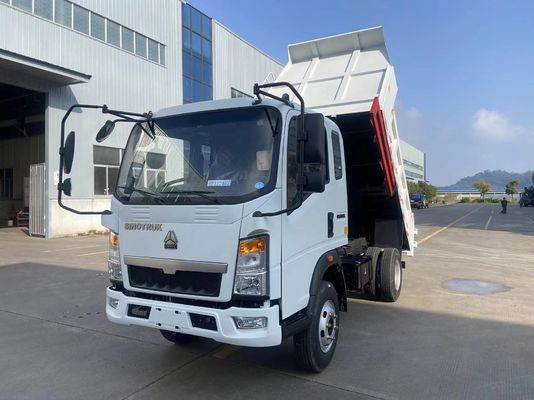 Sinotruck HOWO 5Tons Dump Truck 4X2 camion leggero piccolino a gomma a mano sinistra con prezzo di fabbrica