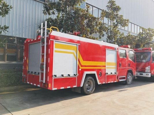 ISUZU 4X2 700P Camione antincendio Piccolo Camione antincendio 4cbm 5cbm