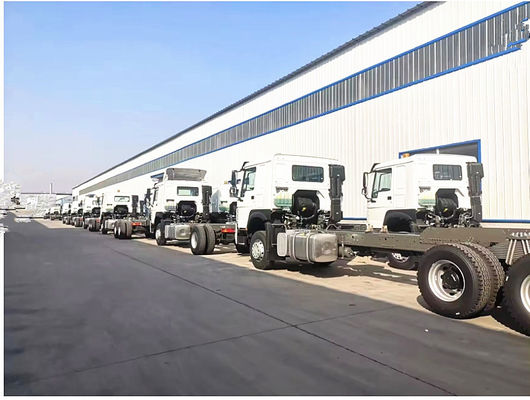 Cina Howo 4x2 130hp 6 tonnellate Sinotruk Light Truck Mini Cargo Piccolo Dump Truck Tipper Truck Prezzo di fabbrica