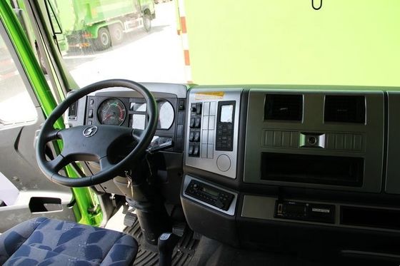 Shaanxi Shacman F3000 Dump Truck 8x4 Tipper Trucks 60 tonnellate Trasporto minerario