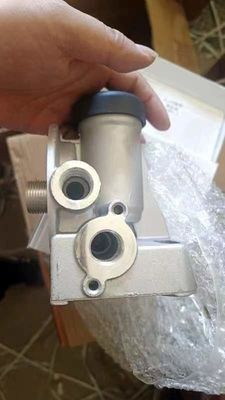 2012-2024 Anno FAW Ricambi camion pesanti 1105020-87V/A Filtro del carburante Assemblaggio con originale e prezzo
