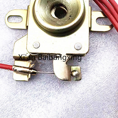 Ricambi per autocarri Shacman M3000/X3000 serratura e cavo DZ14251110080 serratura sedile e montaggio della barra di legame originale